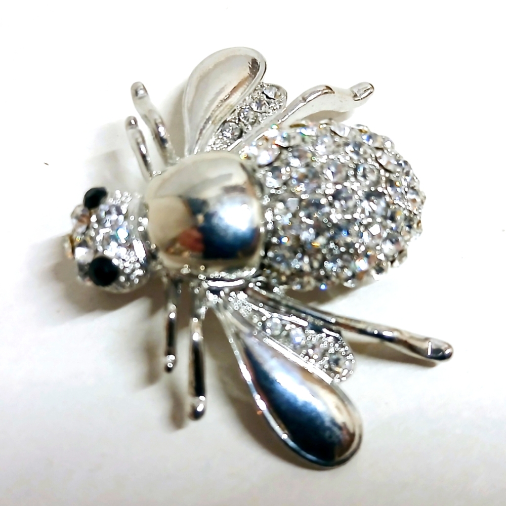 Elegant Silver Bee Brooch with Crystal Accents